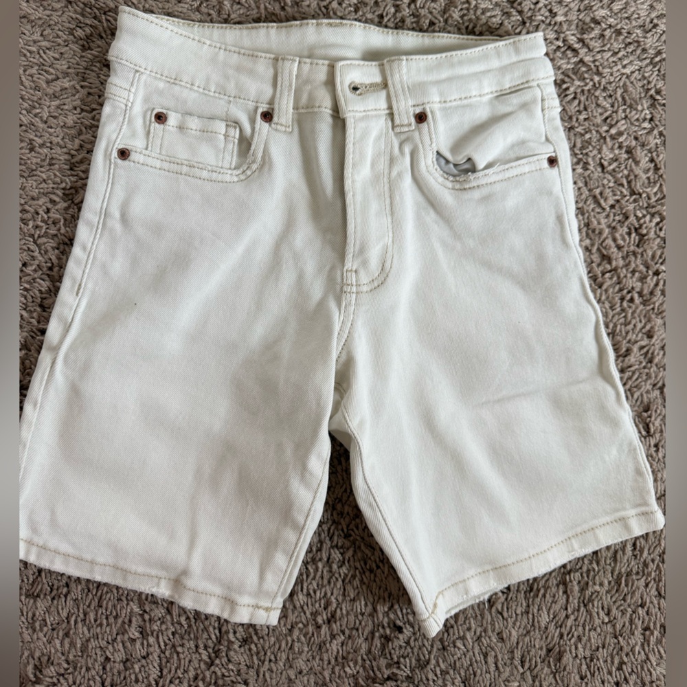 Zara boy shorts size 8